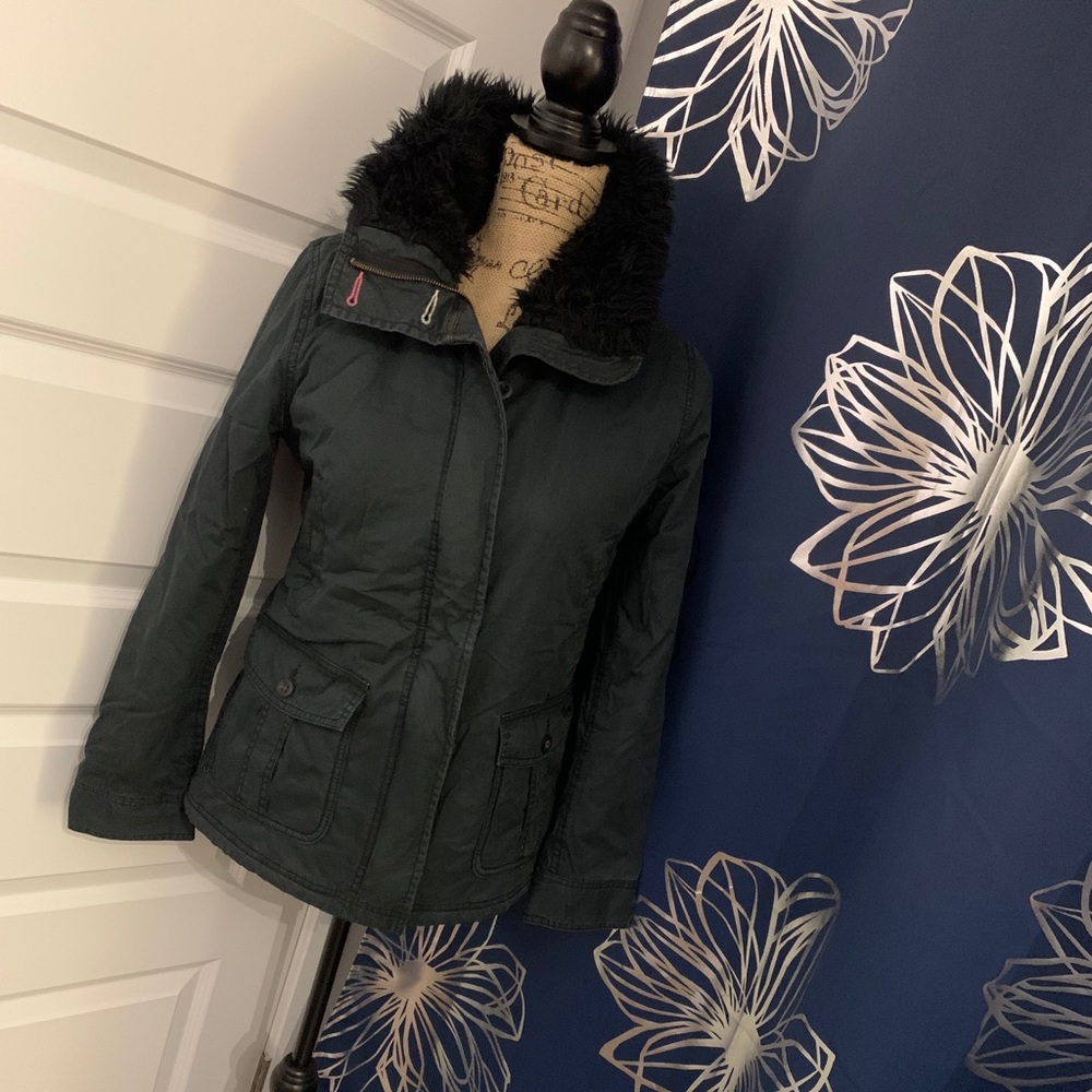 Roxy Water Resistance Cozy Winter Jacket, faux fur lapel collar